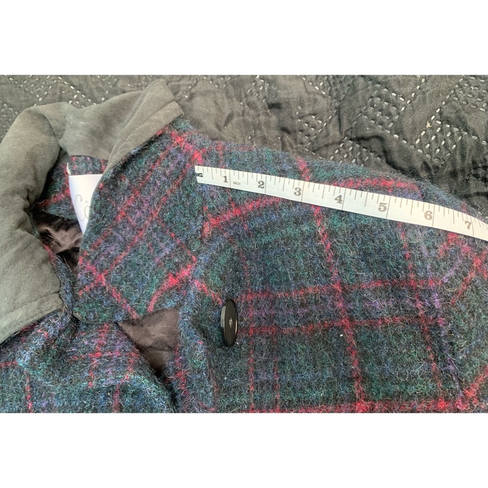 Wool coat - Picture 7 of 9